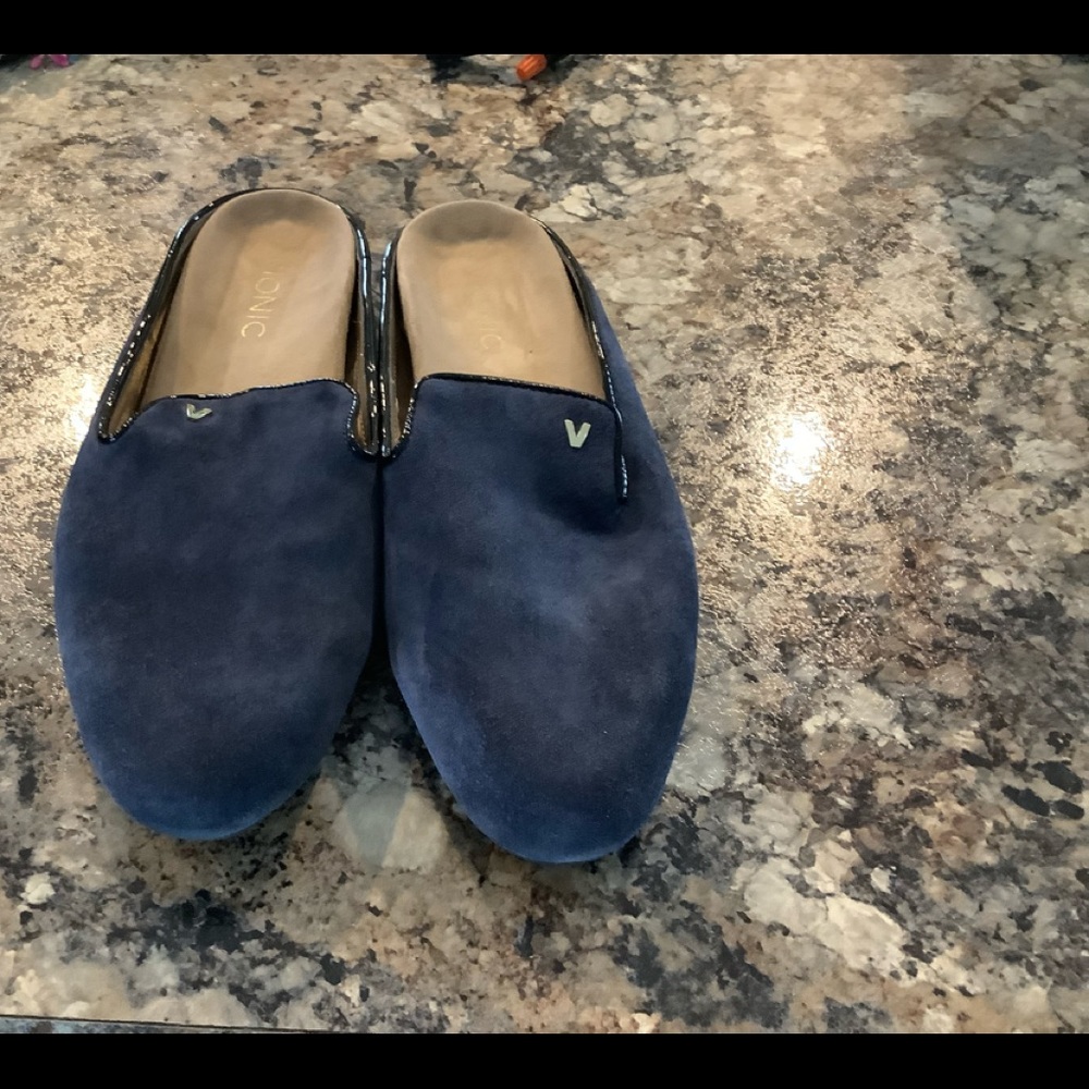 Vionic slides navy blue